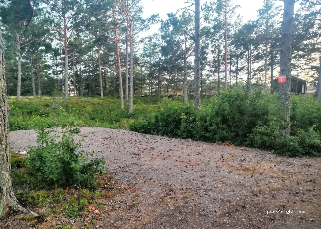 (23360) Kustavi - Vuosnaistentie — foto