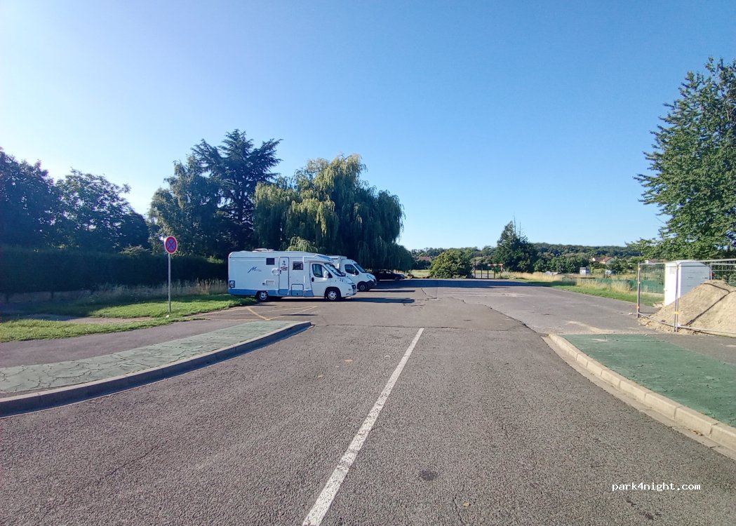 (60800) Crépy-en-Valois - Av. Pasteur — foto 2