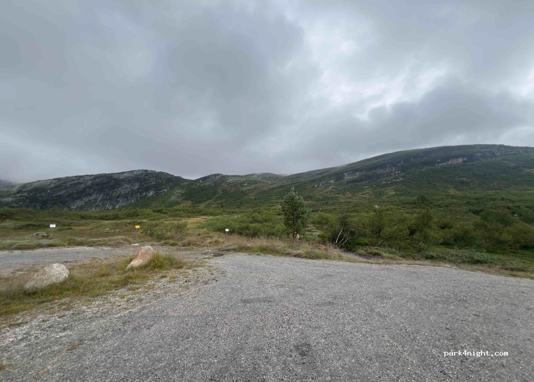 ()  - Unnamed Road — foto