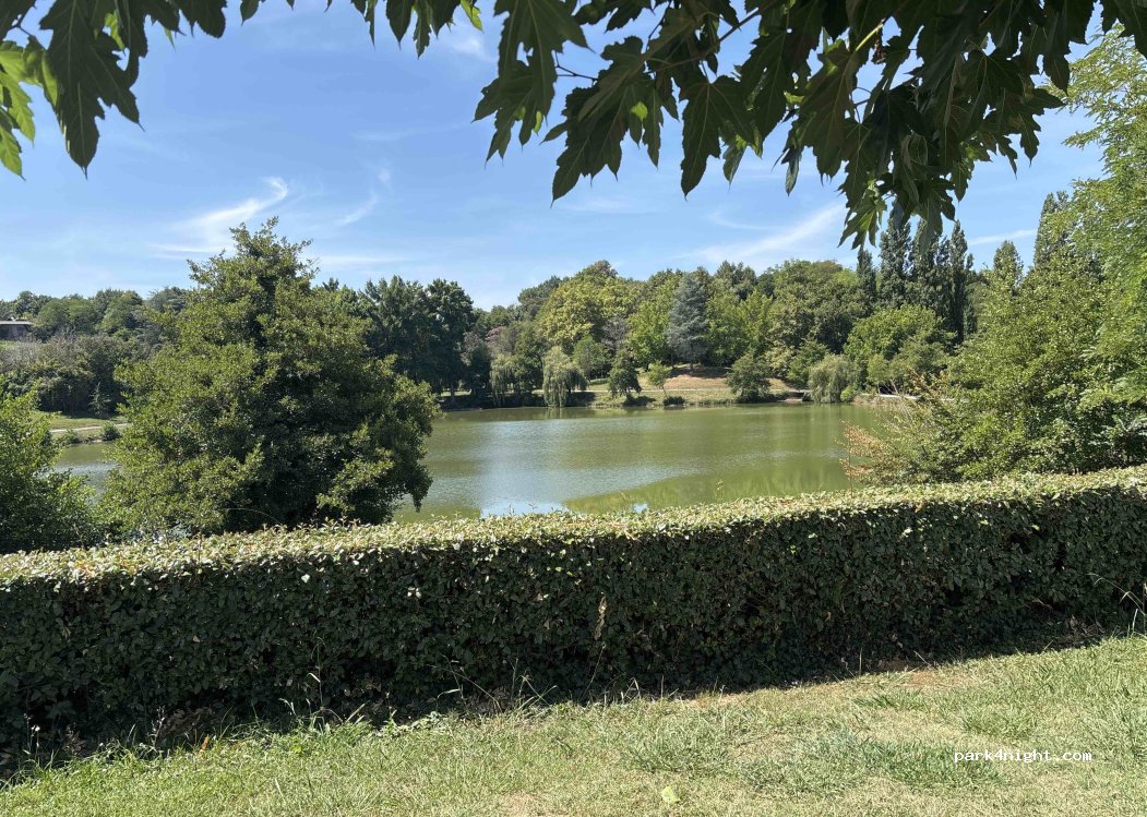 (32440) Castelnau-d'Auzan - Boulevard de la Libération — foto 2