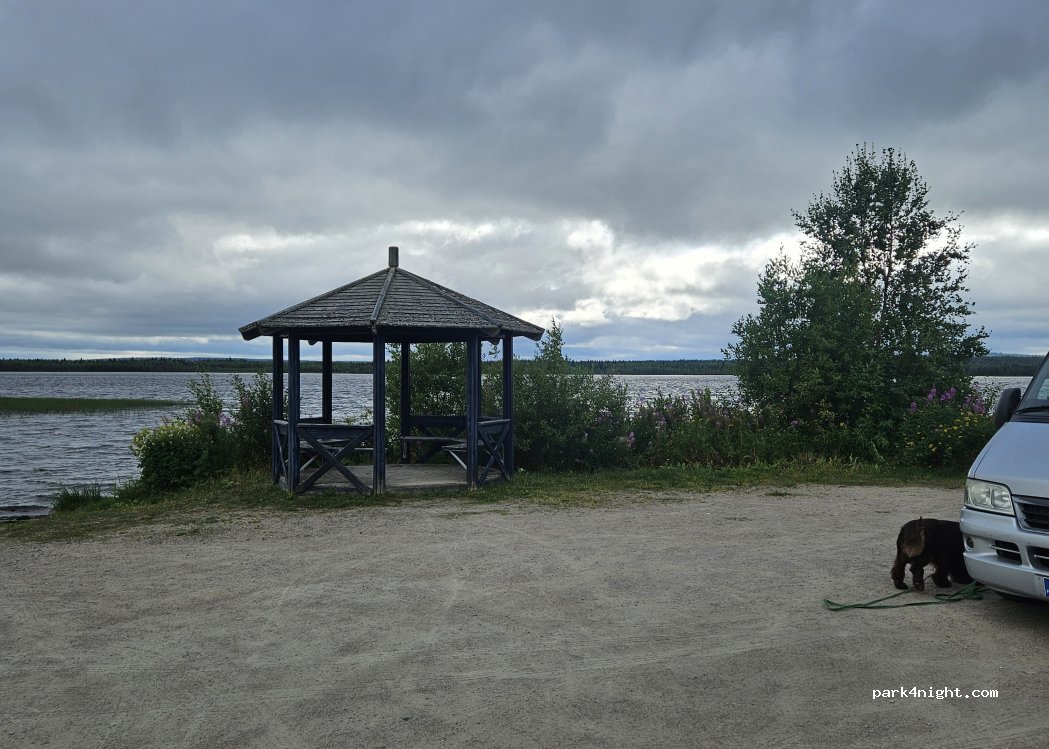 (93600) Kuusamo - Tolpanniementie — foto
