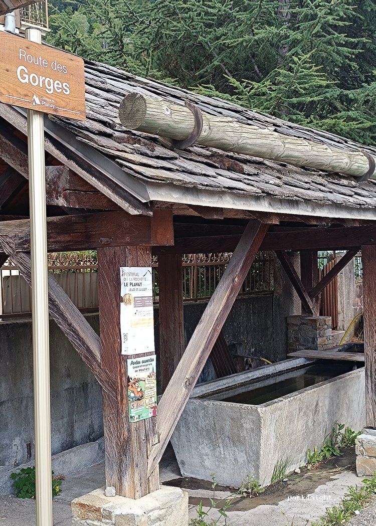 (73350) Planay - Route des Gorges — foto