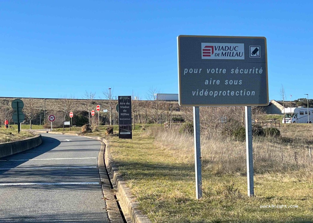 (12100) La Bastide-Pradines - La Méridienne — foto 3