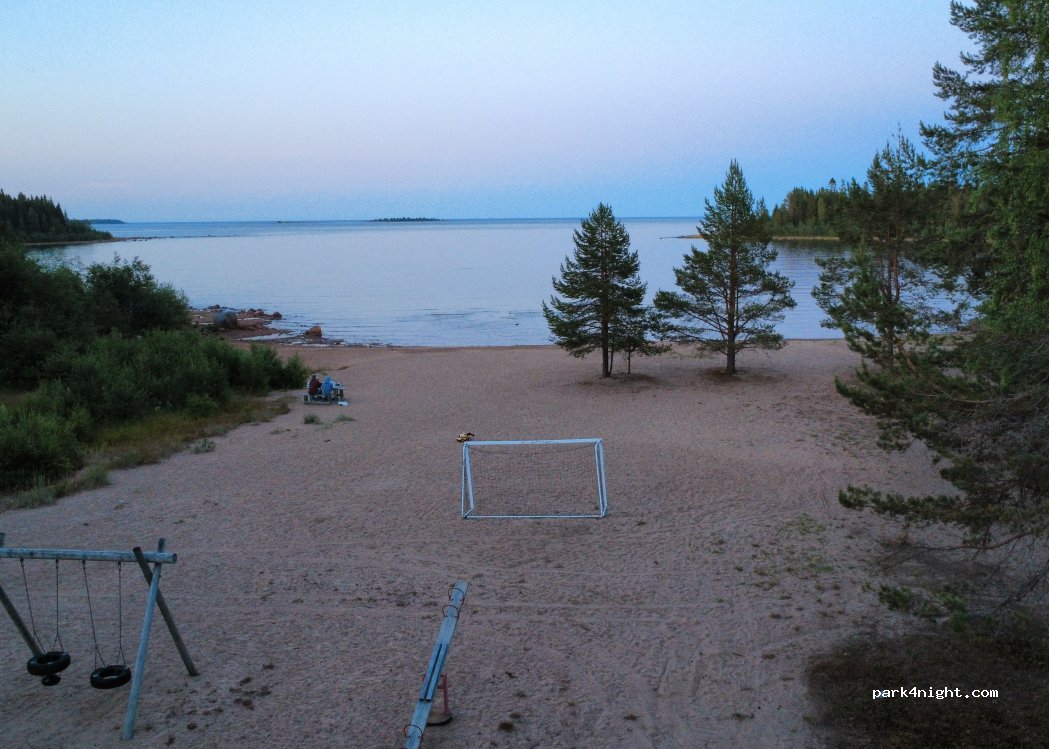 (934 97) Renholmen - Unnamed Road — foto