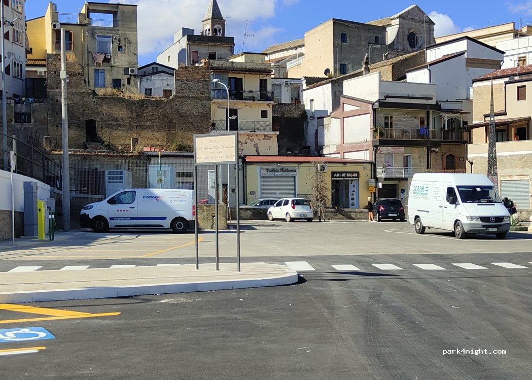 (71022) Ascoli Satriano - Estramurale Pozzello — foto