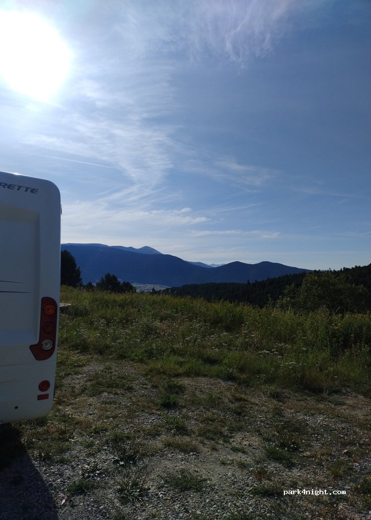(66210) Puyvalador - Rue des Sorbiers — foto