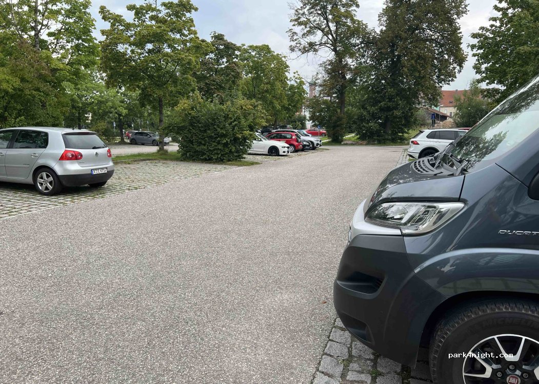 (84137) Vilsbiburg - Buja Allee — foto 2