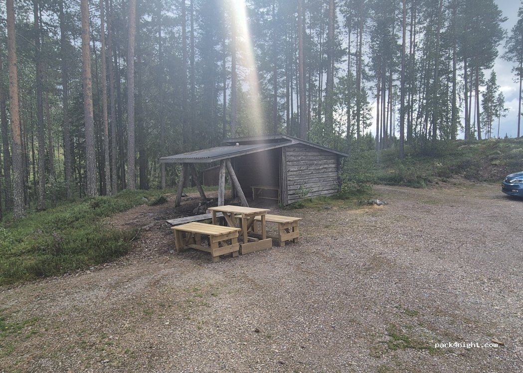 (780 64) Rörbäcksnäs - Unnamed Road — foto