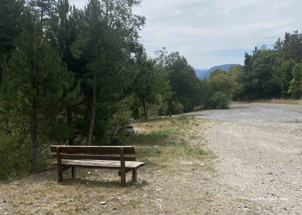 (05230) La Bâtie-Neuve - Route des Aubins — foto