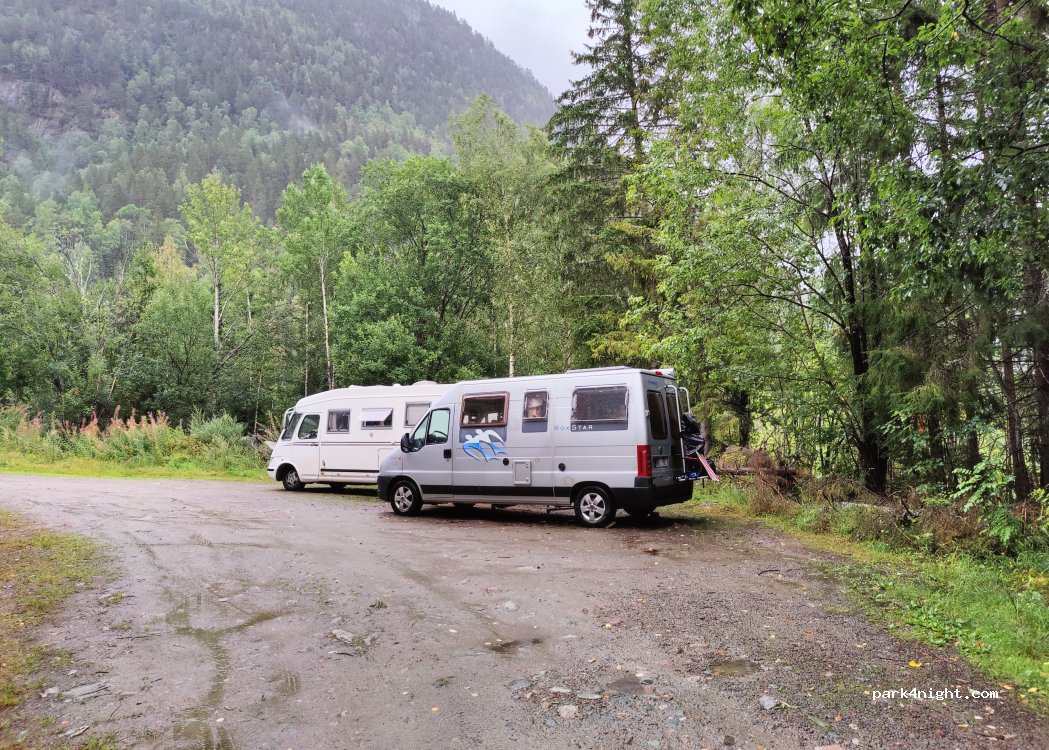(3880) Dalen - Storvegen — foto