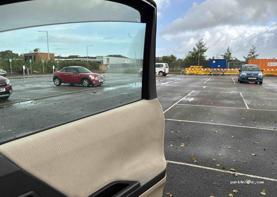 (NP26 4) Caldicot - Woodstock Way — foto