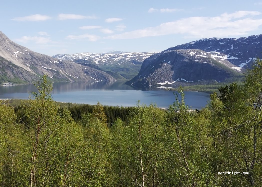 (8264) Mørsvikbotn - 250 E6 — foto 2