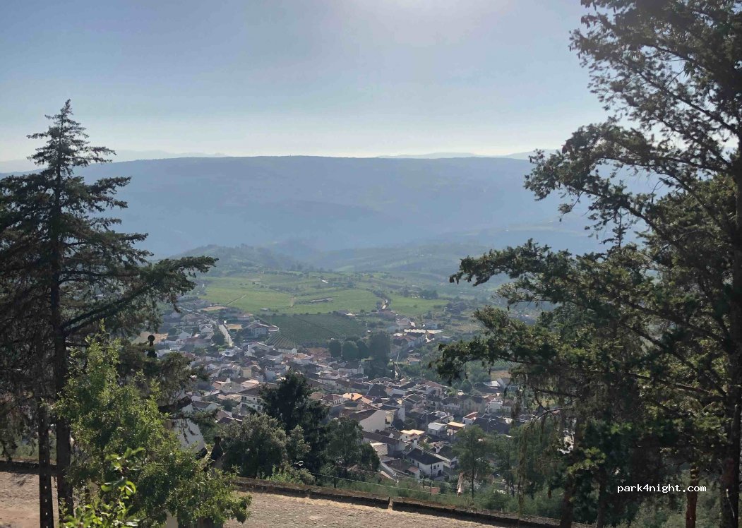 (5070) Sanfins do Douro - Rua do Cruzeiro — foto 4