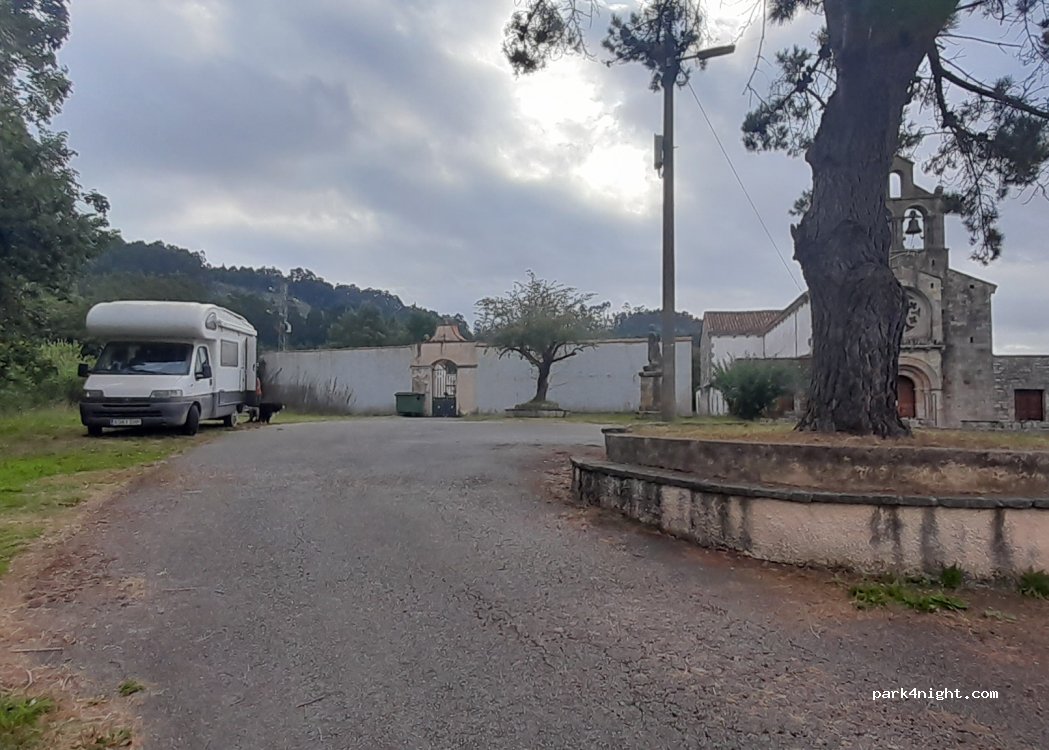 (33317) Villaviciosa - Unnamed Road — foto