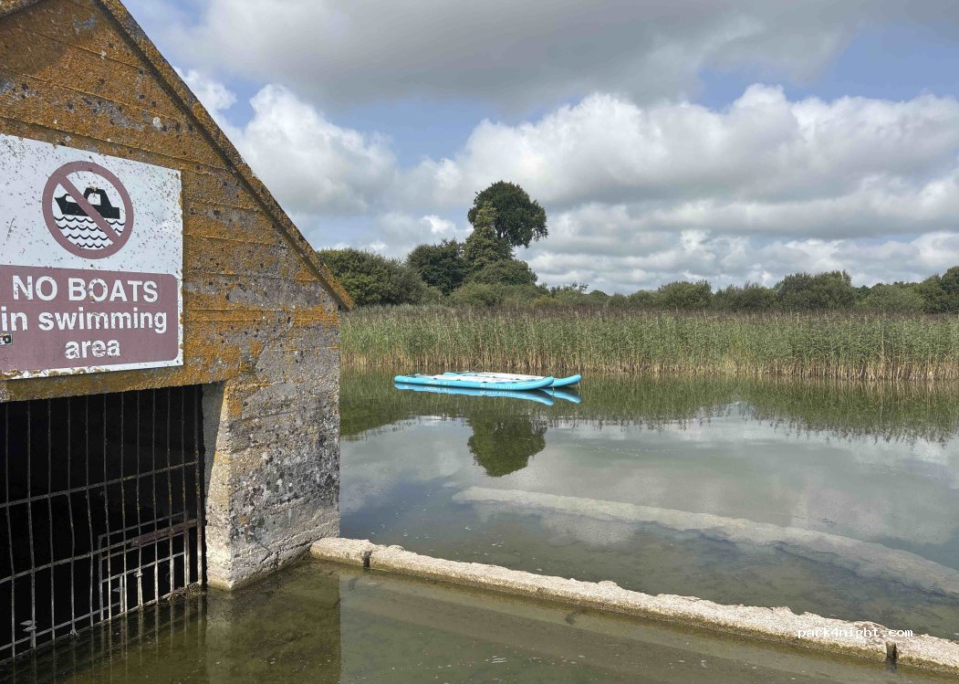 (N91 W97W) Lough Ennell - Unnamed Road — foto