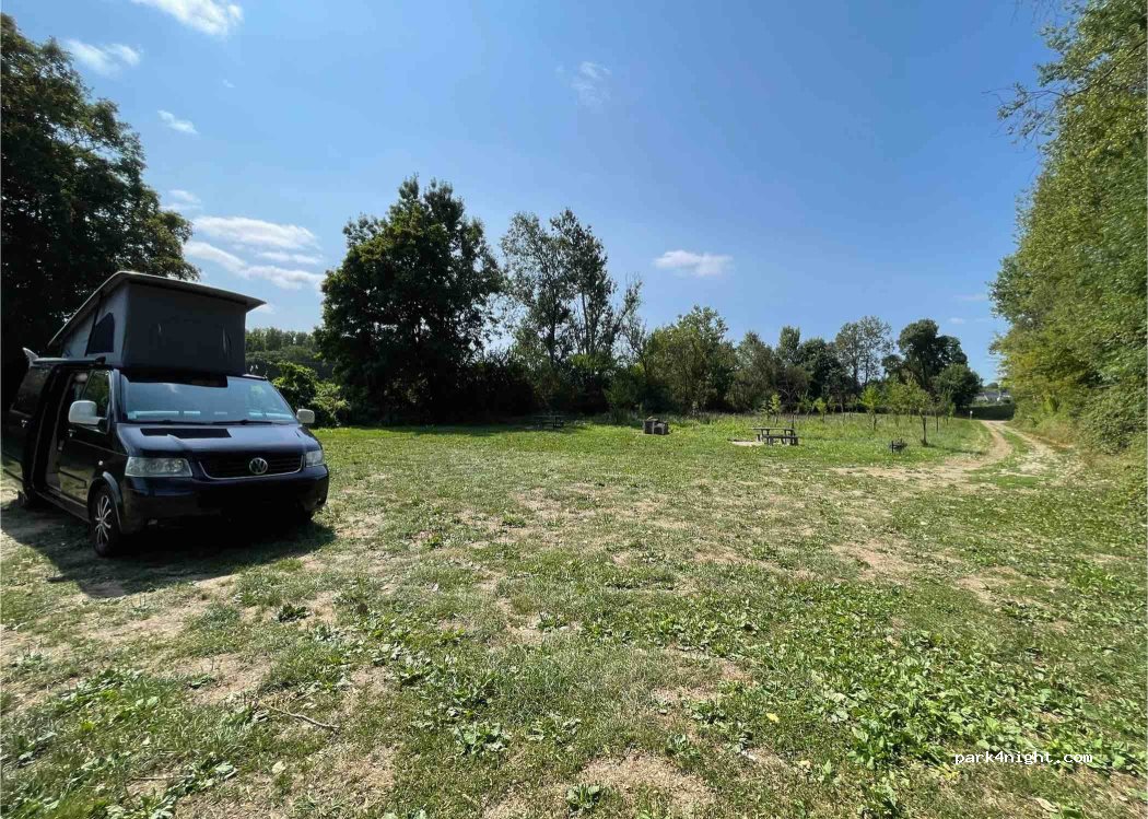 (49220) Montreuil-sur-Maine - D 180 — foto 3