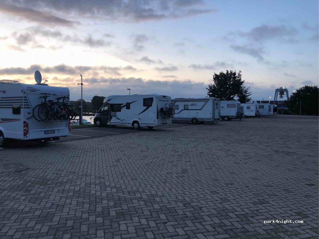 (5928 NT) Venlo - 52 Jachthavenweg — foto
