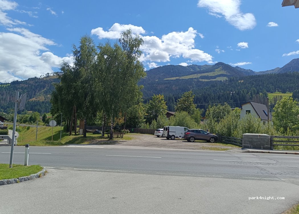 (9919) Gemeinde Heinfels - Pustertalerstraße — foto
