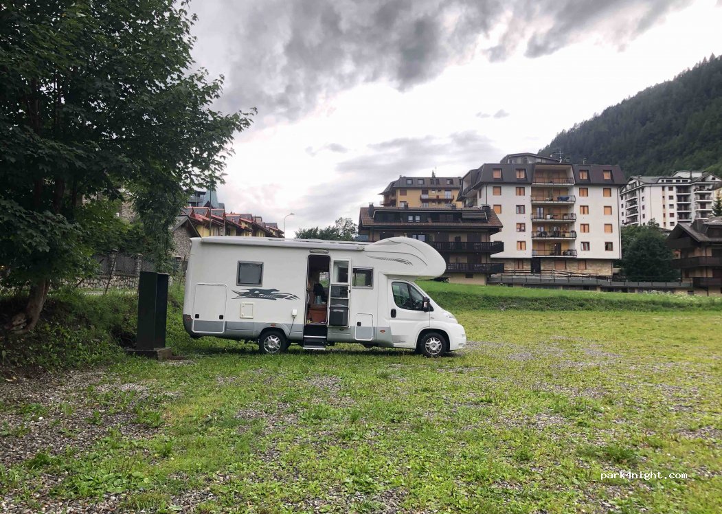 Area sosta Camper Aprica — foto 3