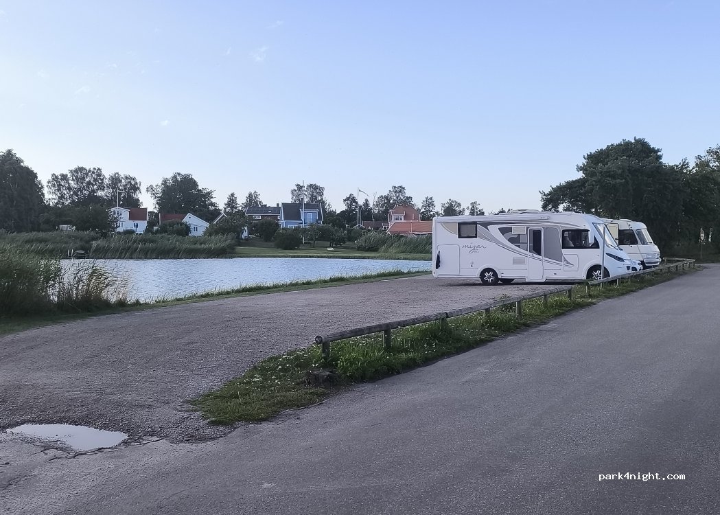 () Bergkvara - Dalskärsvägen — foto 3