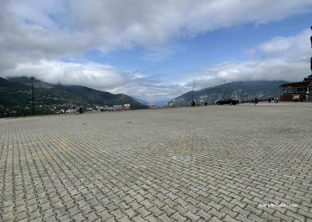 (08000) Artvin - Unnamed Road — foto 3
