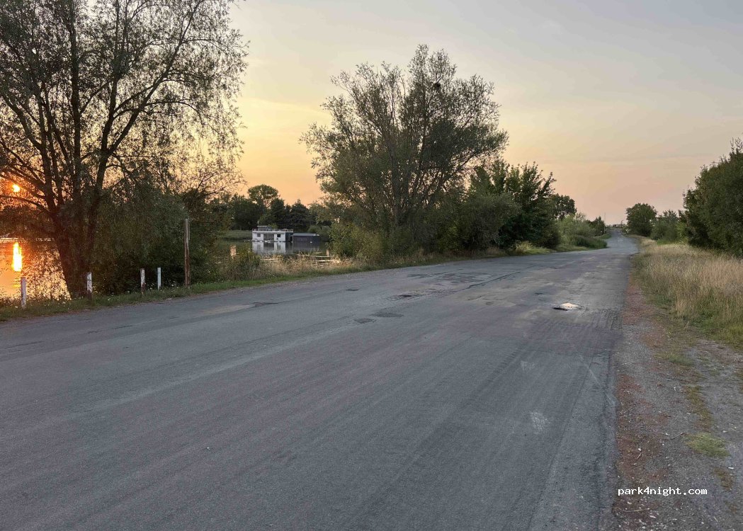 (37550) Saint-Avertin - — foto