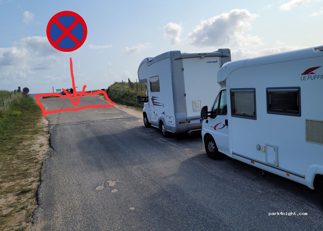 (50480) Saint-Martin-de-Varreville - D 421 — foto