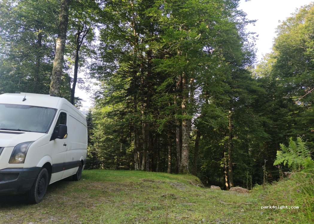 (64570) Arette - Chemin de la Mâture d'Issaux — foto 3