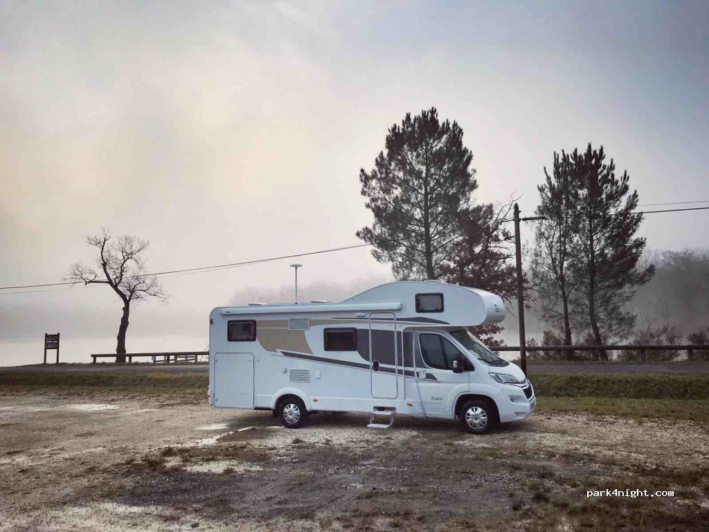 (24410) La Jemaye - D708E1 — foto