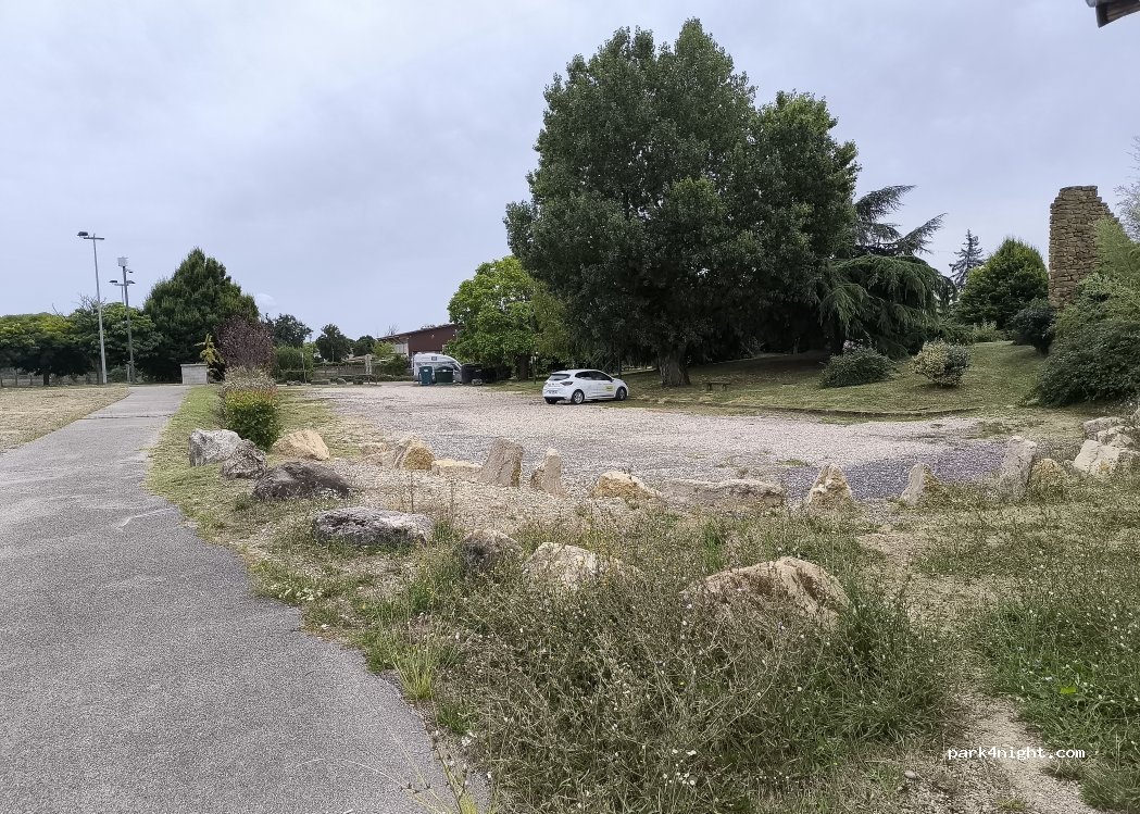 (69330) Jons - Chemin de Mure — foto