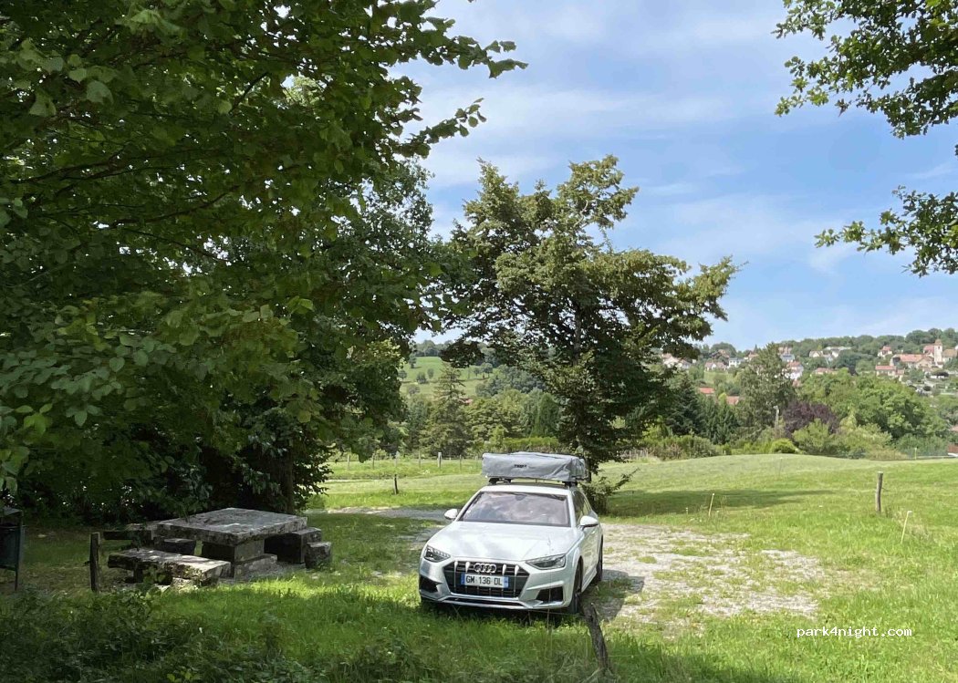 (25660) Fontain - Route de la Forêt — foto