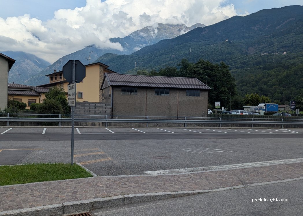 (25040) Malonno - Via Valle Camonica — foto
