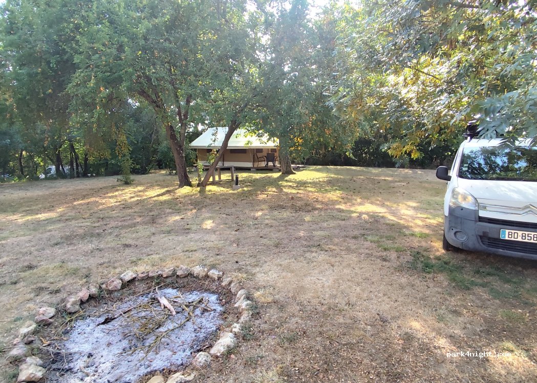 Gites et Camping A LASSERRE — foto