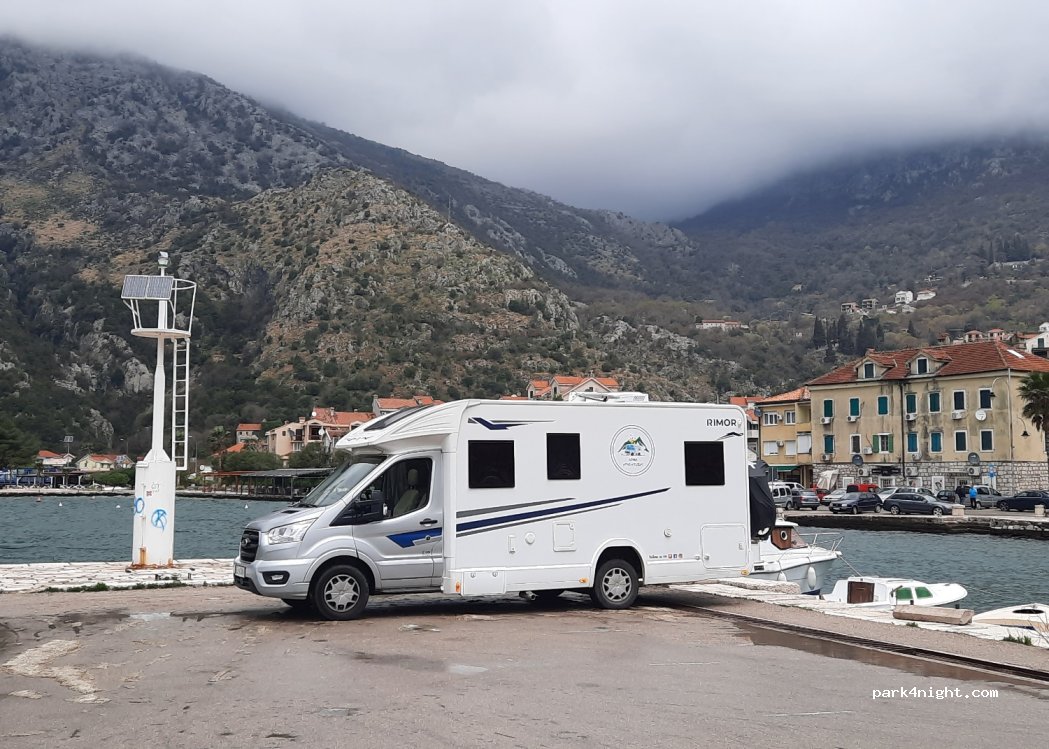 () Risan - E80 — foto 3