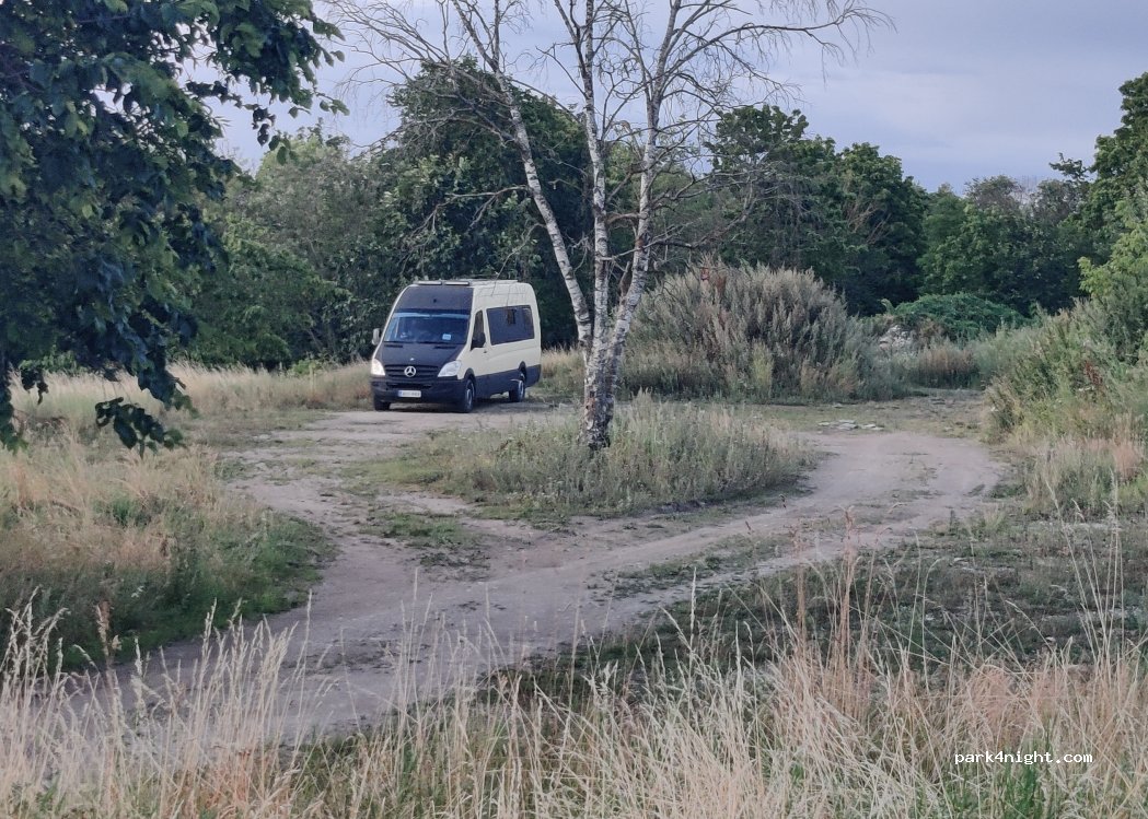 (11413) Tallinn - Valge — foto