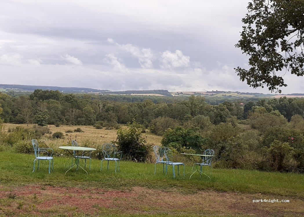 Chambre d'hôtes Nevers Les Indrins — foto 2