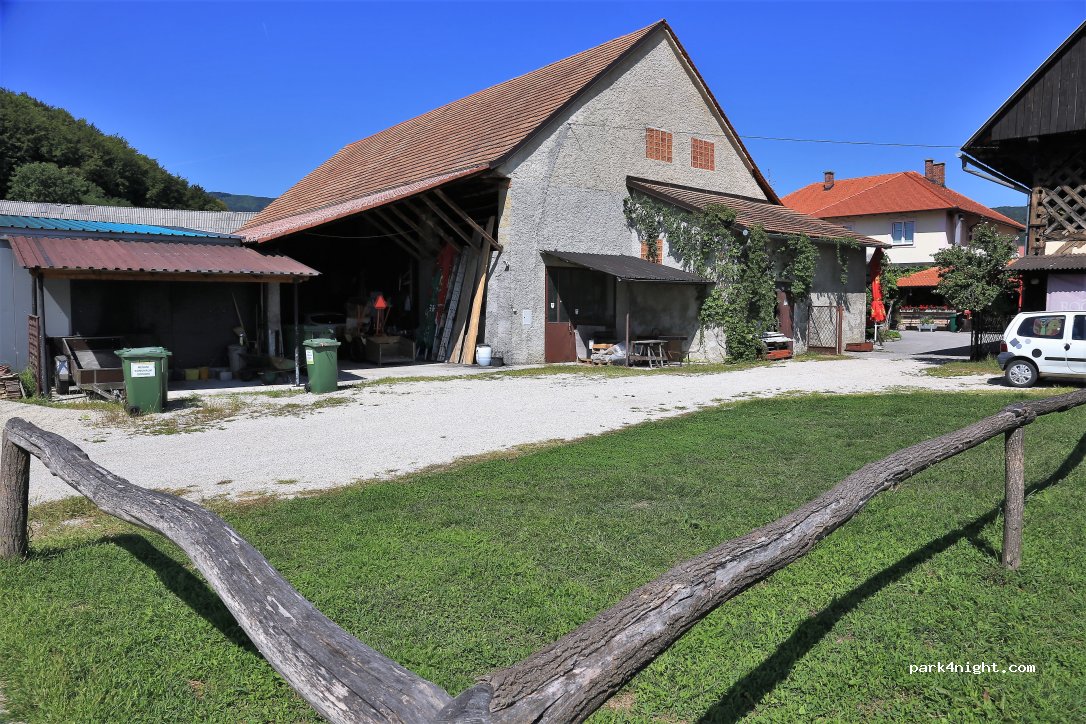 (8259) Bizeljsko - 51 Bizeljska cesta — foto 3