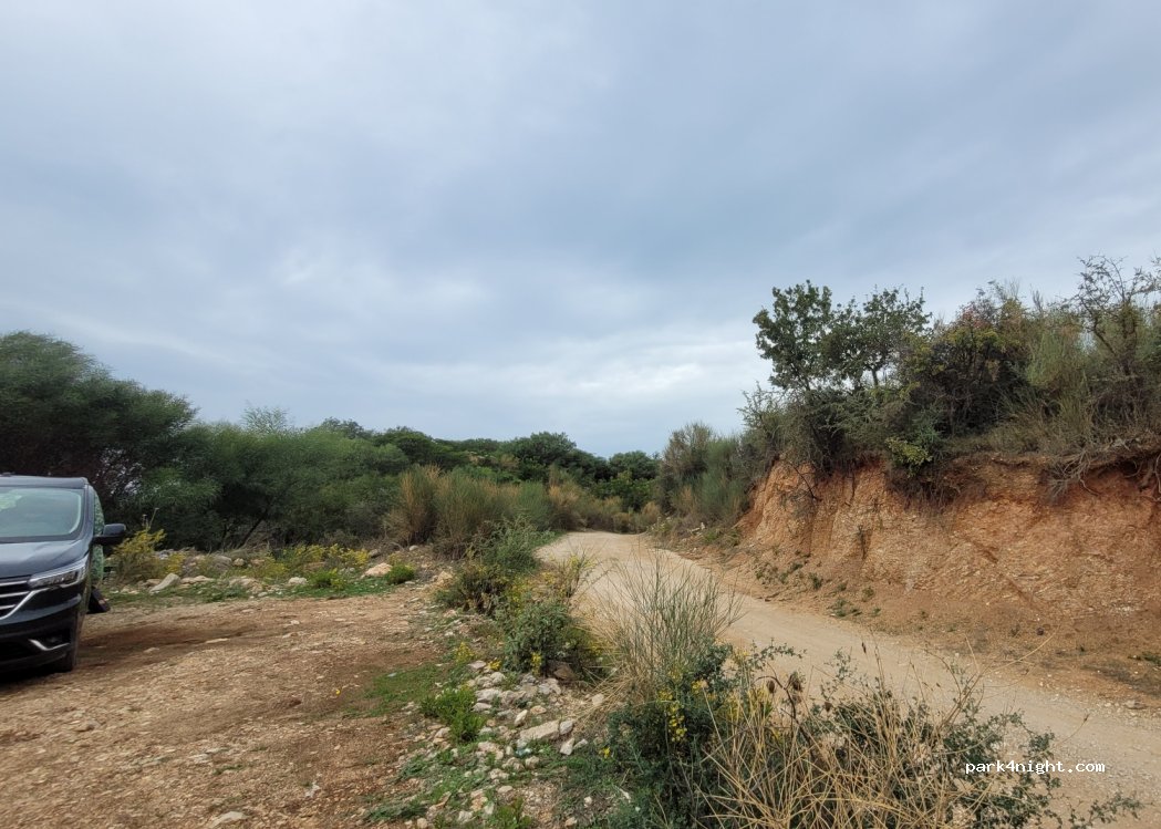 (9701) Sarandë - Unnamed Road — foto 4