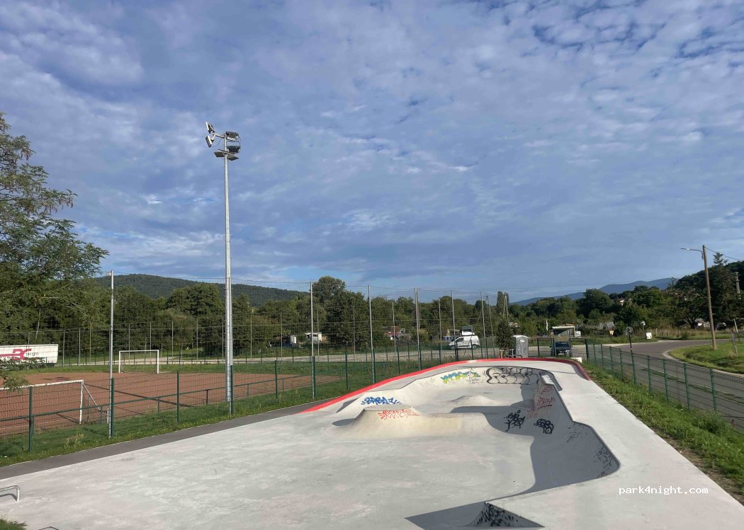 (90000) Belfort - Rue Floreal — foto