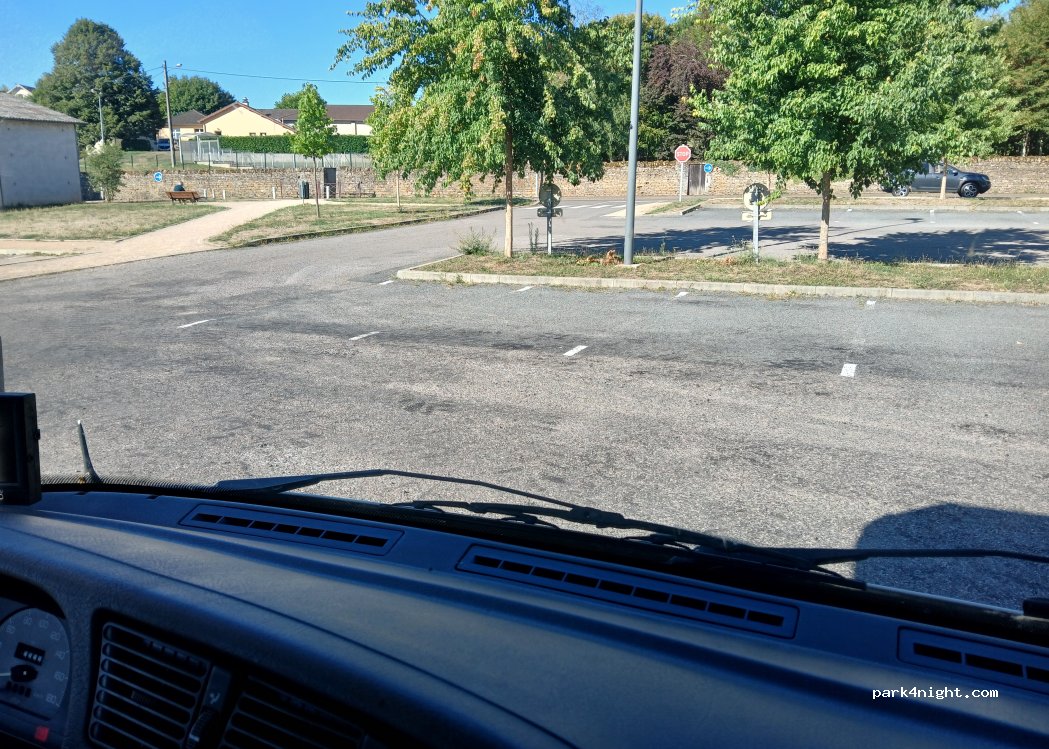 (71120) Charolles - Route de Génelard — foto