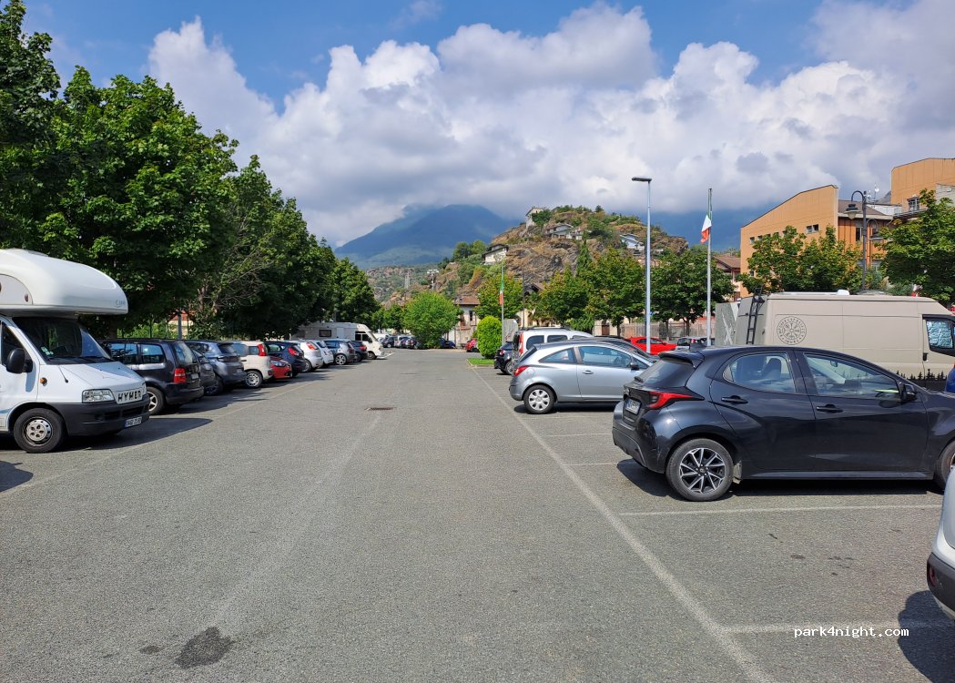 (10059) Susa - Piazza Arsenio Favro — foto