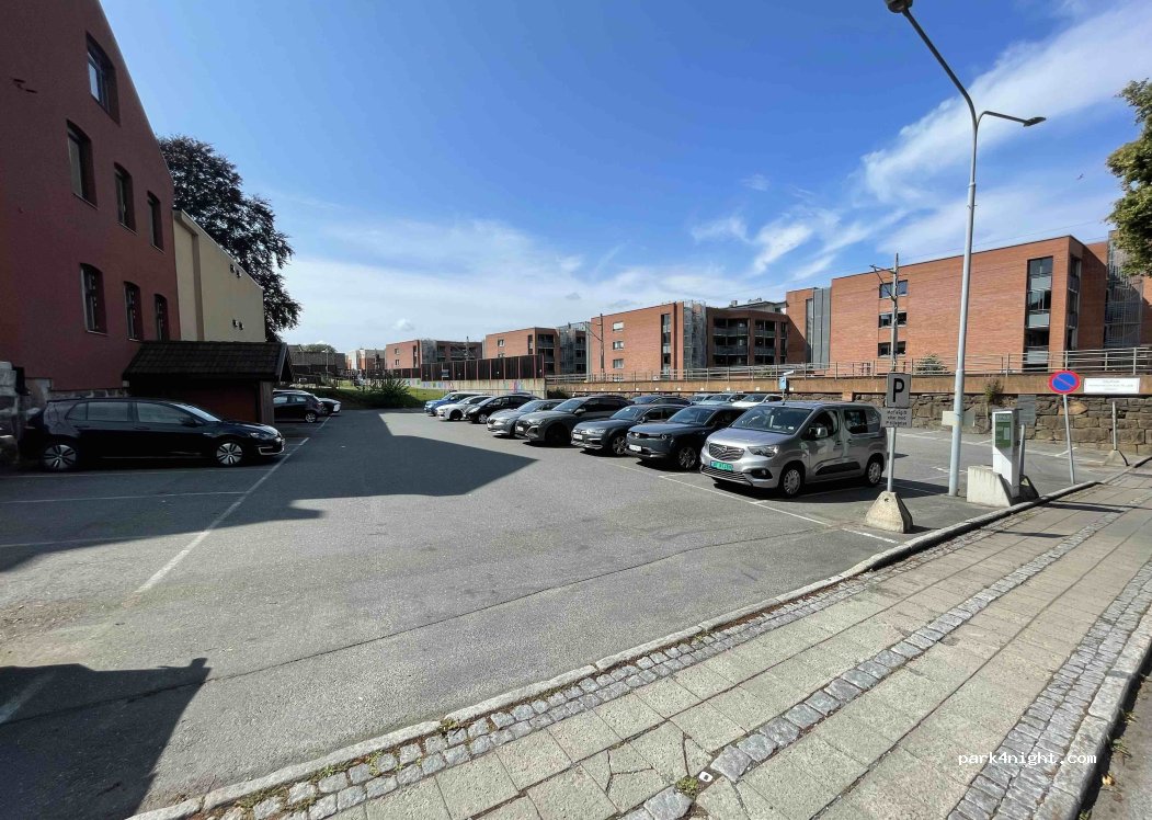 (1531) Moss - Fleischers gate — foto