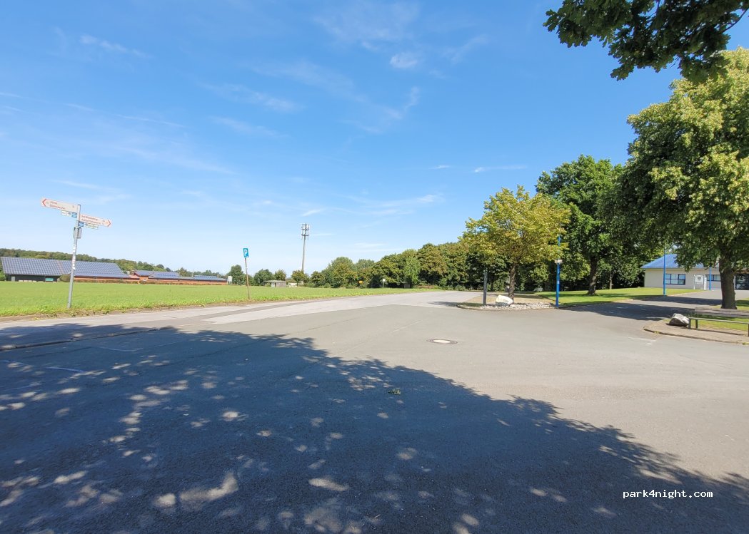(33181) Bad Wünnenberg - Bruchstraße — foto 2