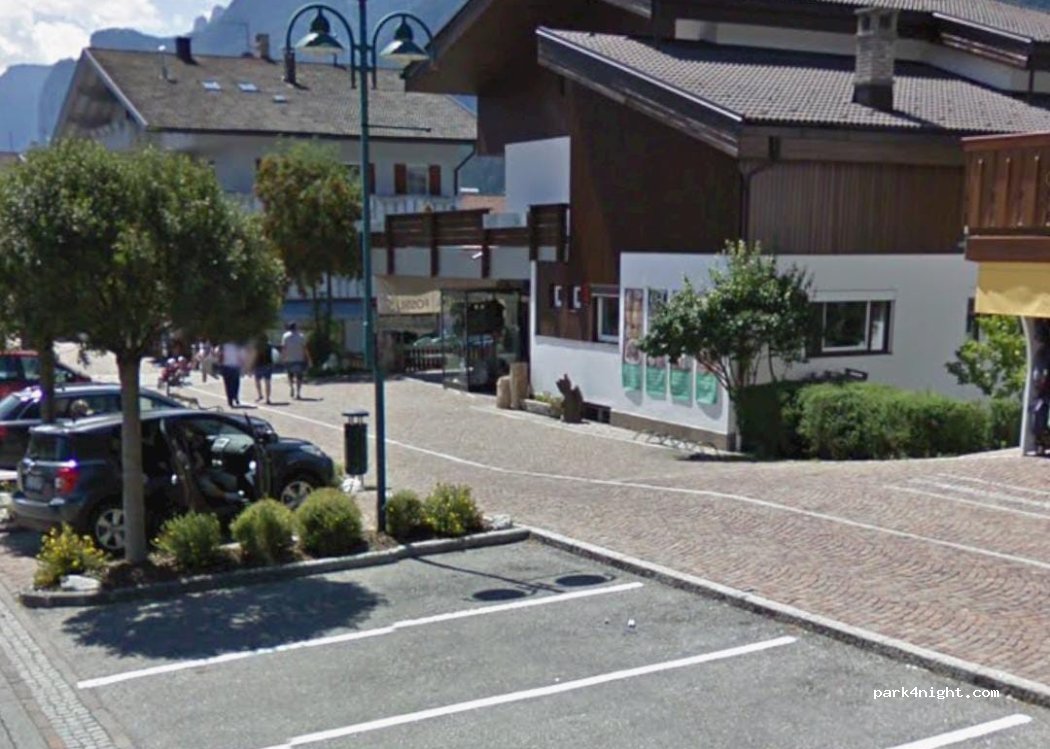 (39034) Toblach - Dobbiaco - St. Johannes Straße - Via San Giovanni — foto 2