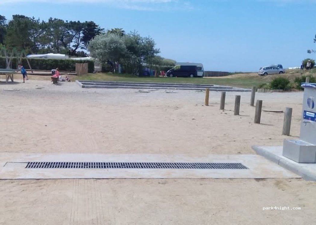Camping municipal Saint-Gonvel — foto 5