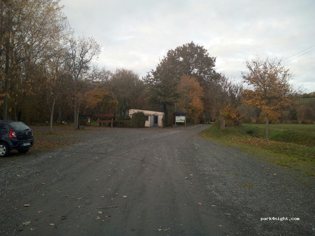 (53340) Saulges - Le Pré de Montguyon — foto