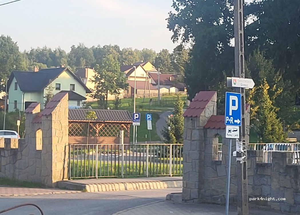 (32-861) Tymowa - Unnamed Road — foto