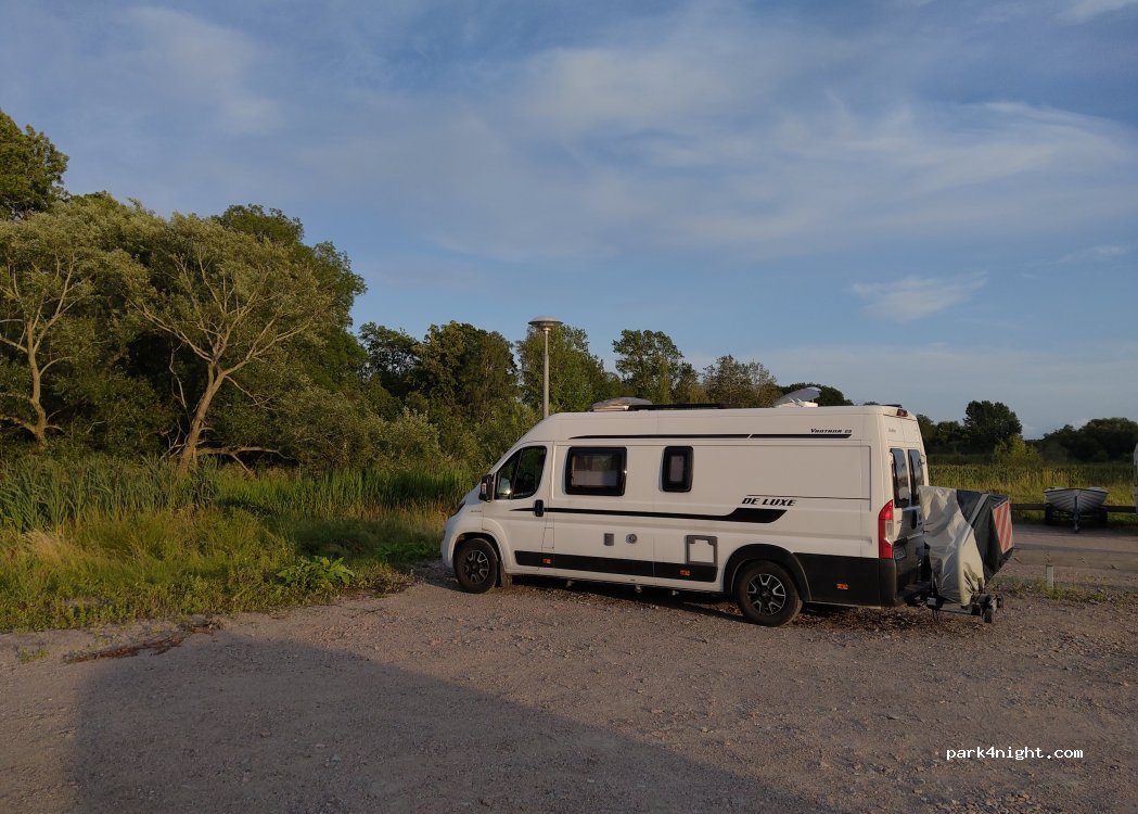 (756 51) Uppsala - Ultunaallén — foto