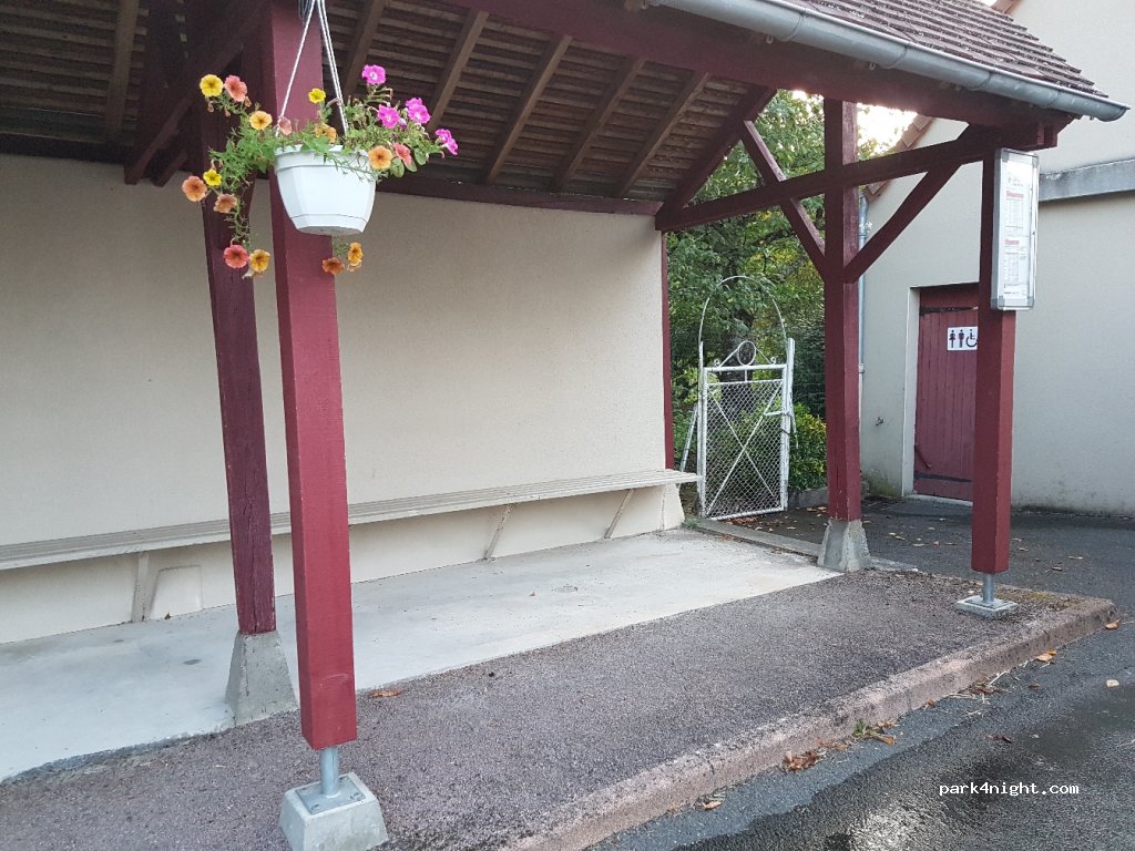 (03350) Theneuille - 489 D953 — foto 2