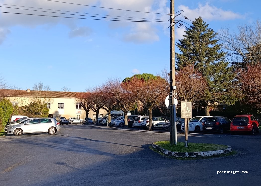 (81110) Dourgne - Rue la Boal — foto